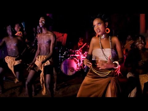 International Award Winner Spice Diana Performance At AEAUSA Awards 