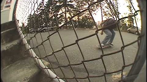 NOLLIE VARIAL FLIP NOSE MANUAL 180