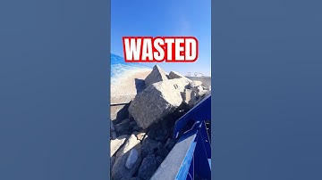 Concrete and Bricks Destroyed by Jaw Crusher! 💥💢 #shorts