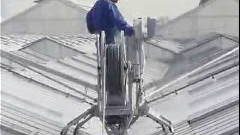 Q4 White shading agent application by machine