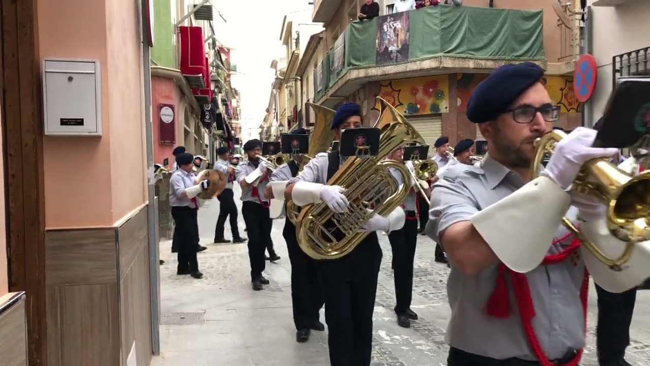 Pasacalles de la OJE a primera hora de la mañana | Domingo de Ramos 2022.