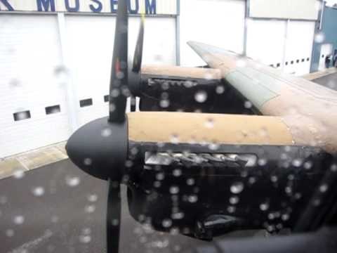 Nanton Lancaster Museum - Avro Lancaster Start up