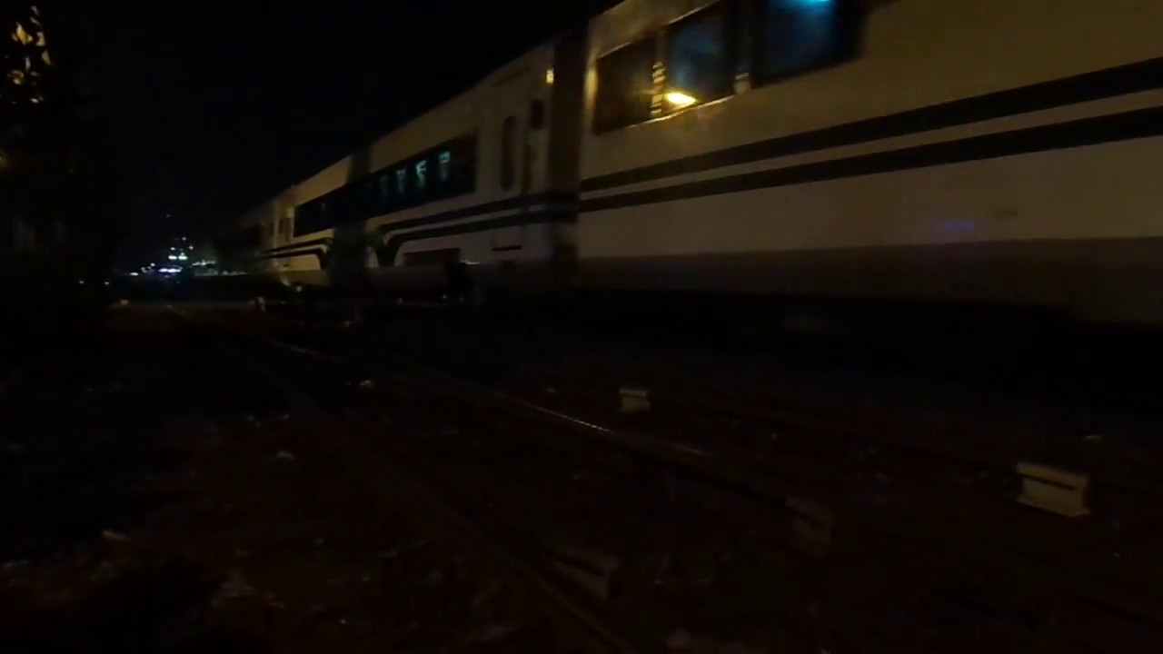 Kereta Api Argo Bromo Anggrek full go green + Kawis 