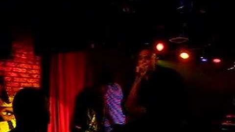 AKIR (Velvet Lounge-June 06) D en