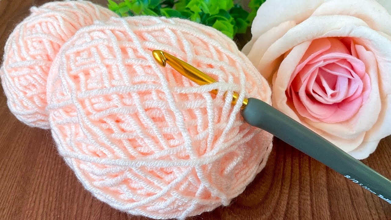 Мамин секрет создания потрясающих вязаных одеял! Простой стежок крючком