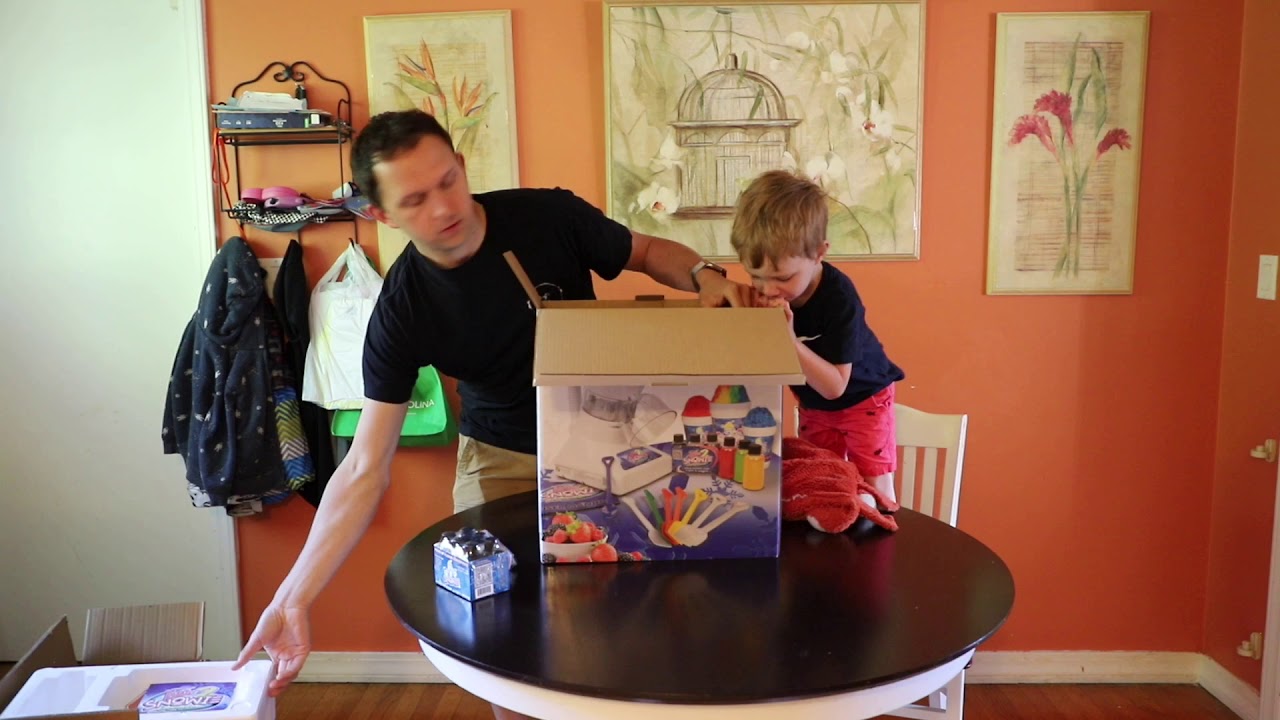Little Snowie 2 Unboxing - YouTube
