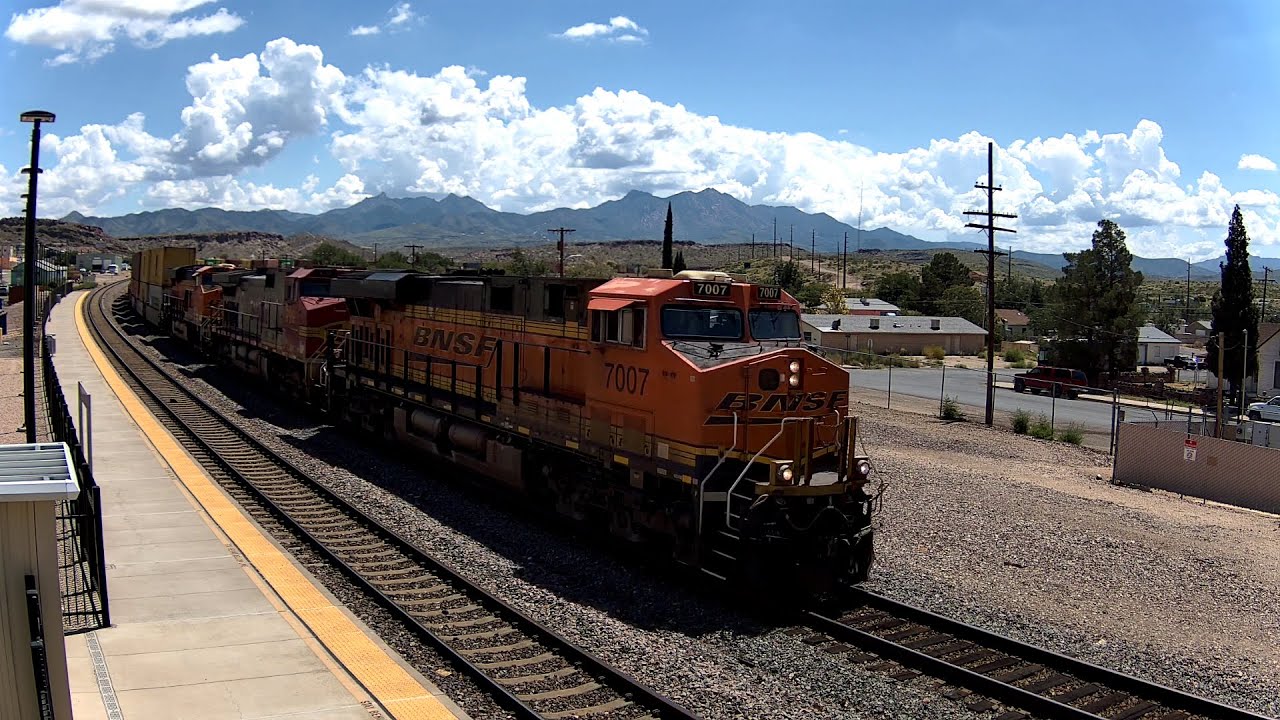 RailFanAZ - Kingman Railroad Museum, Kingman, AZ | BNSF Seligman Sub, MP 516.5 - PTZ