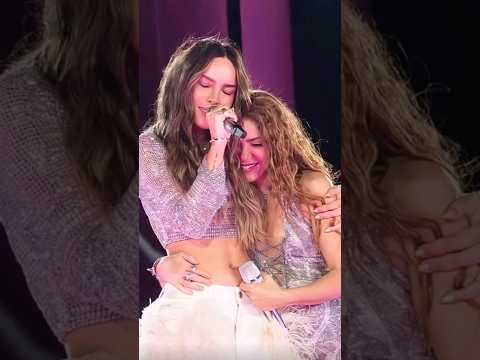 #Shakira ya sanó: cantó Día de Enero frente a su ex por primera vez en 20 años.