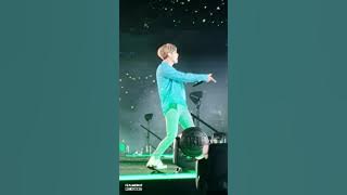 BTS 방탄소년단 190526 - Speak Yourself Tour in Brazil - full medley