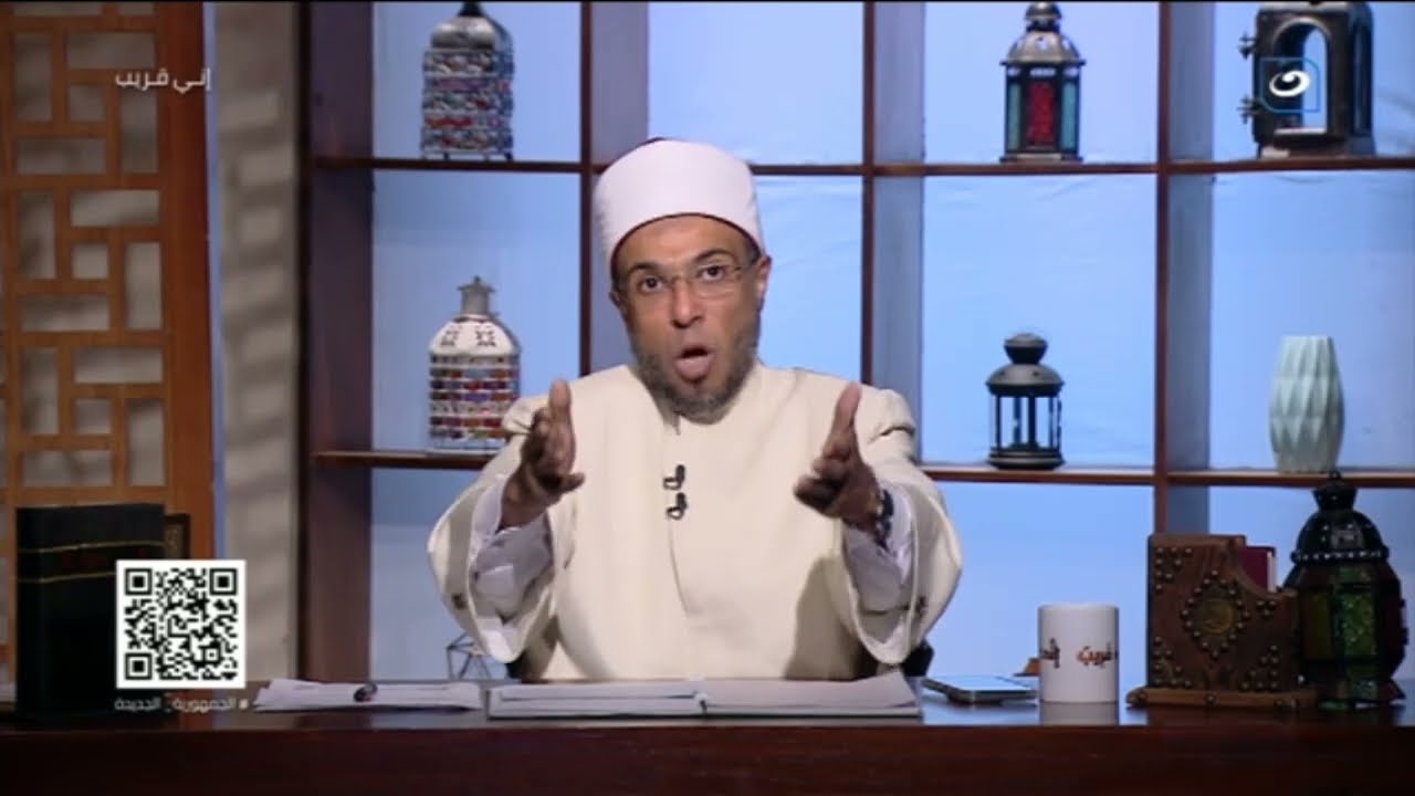 مشادة كلامية على الهواء بين الشيخ محمد أبوبكر ومتصلة بسبب 