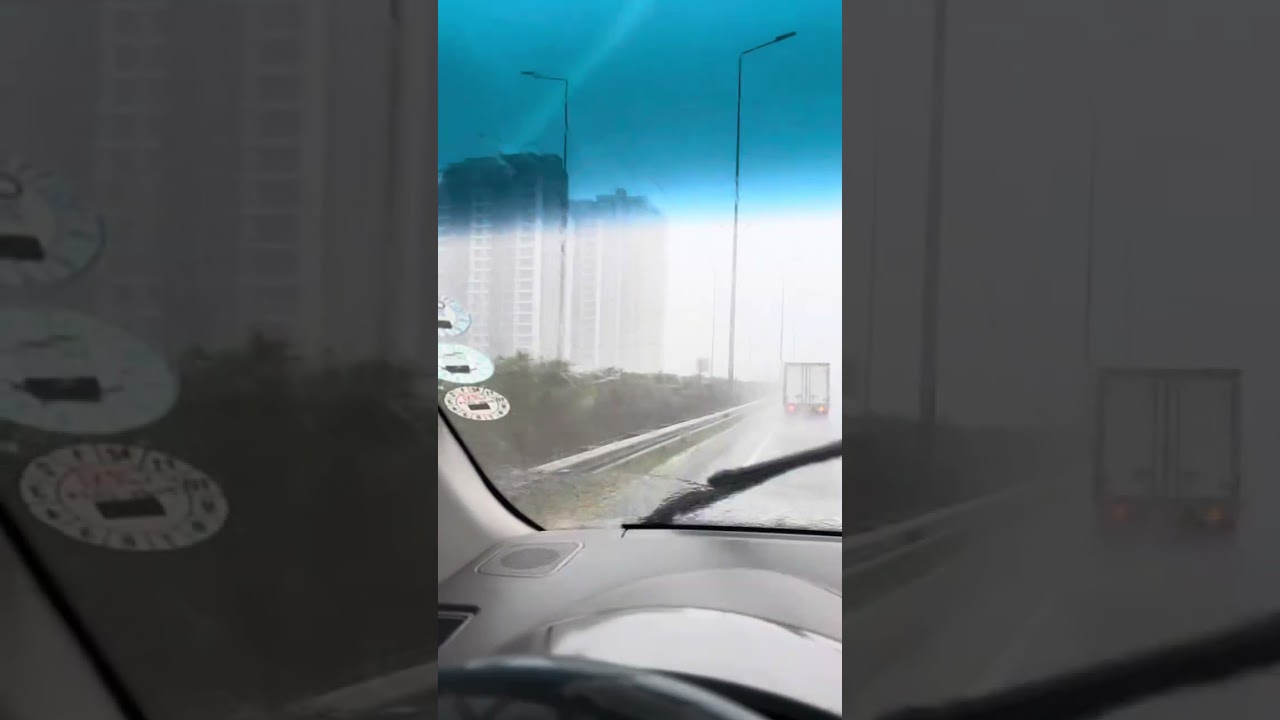 أمطار غزيرة على الطريق السريع 120 في أربيل