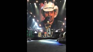 Brad Paisley \