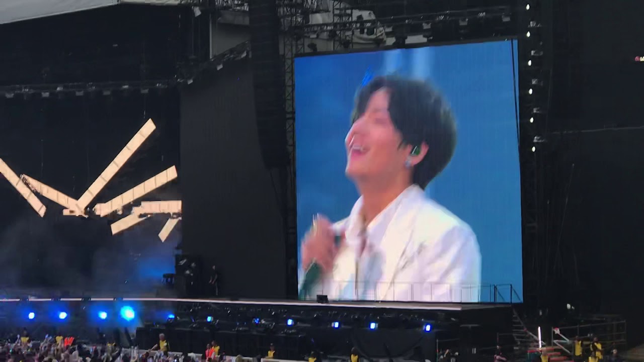 010619 WINGS @ BTS 방탄소년단 Love Yourself: Speak Yourself Tour in London - Wembley Stadium