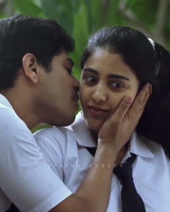 First love 💓 in school special crush 🥰 Love story | Hot kiss and romance | Ek Mulakat me HD Video