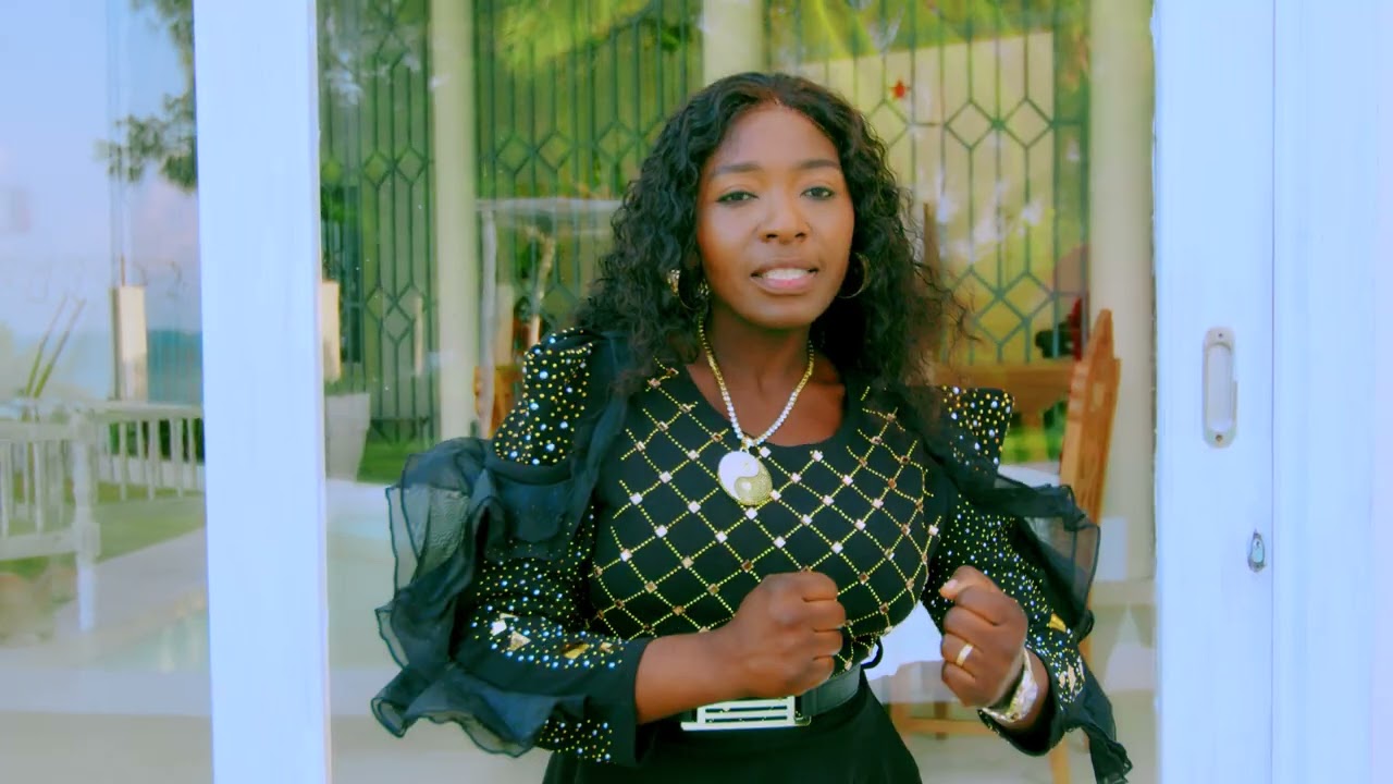 COUPLE HEKIMA CHOIR  CBCA KISESI SIFA ZA YESU OFFICIAL VIDEO