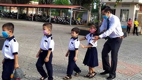 Đón học sinh vào lớp 1. Trường TH Chu Văn An_NH: 2020 - 2021