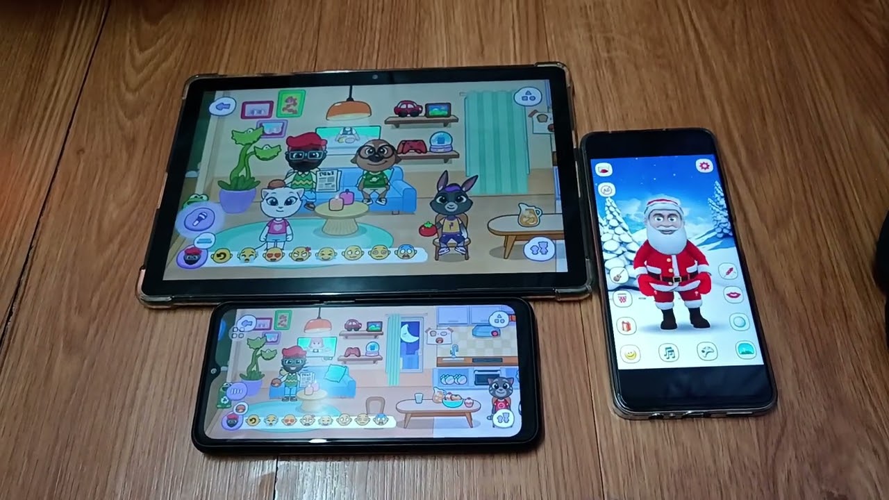 Talking Tom & Friends World & Talking Santa Claus Christmas Echo 34994