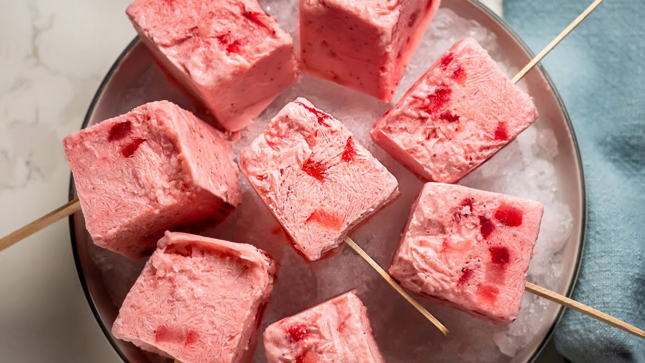 How to Make Popsicles Without a Mold - Dished #Shorts 