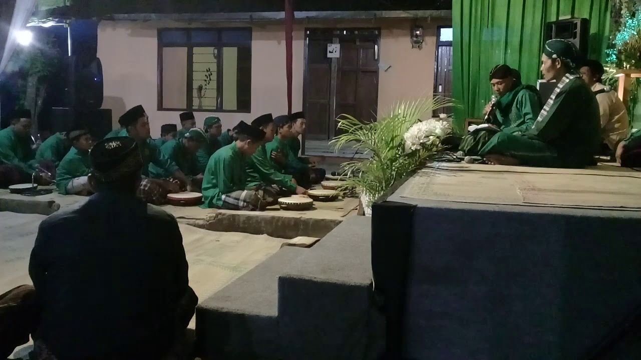 Jamaah masjid AOLIA PANGGANG GUNUNGKIDUL YOGYAKARTA