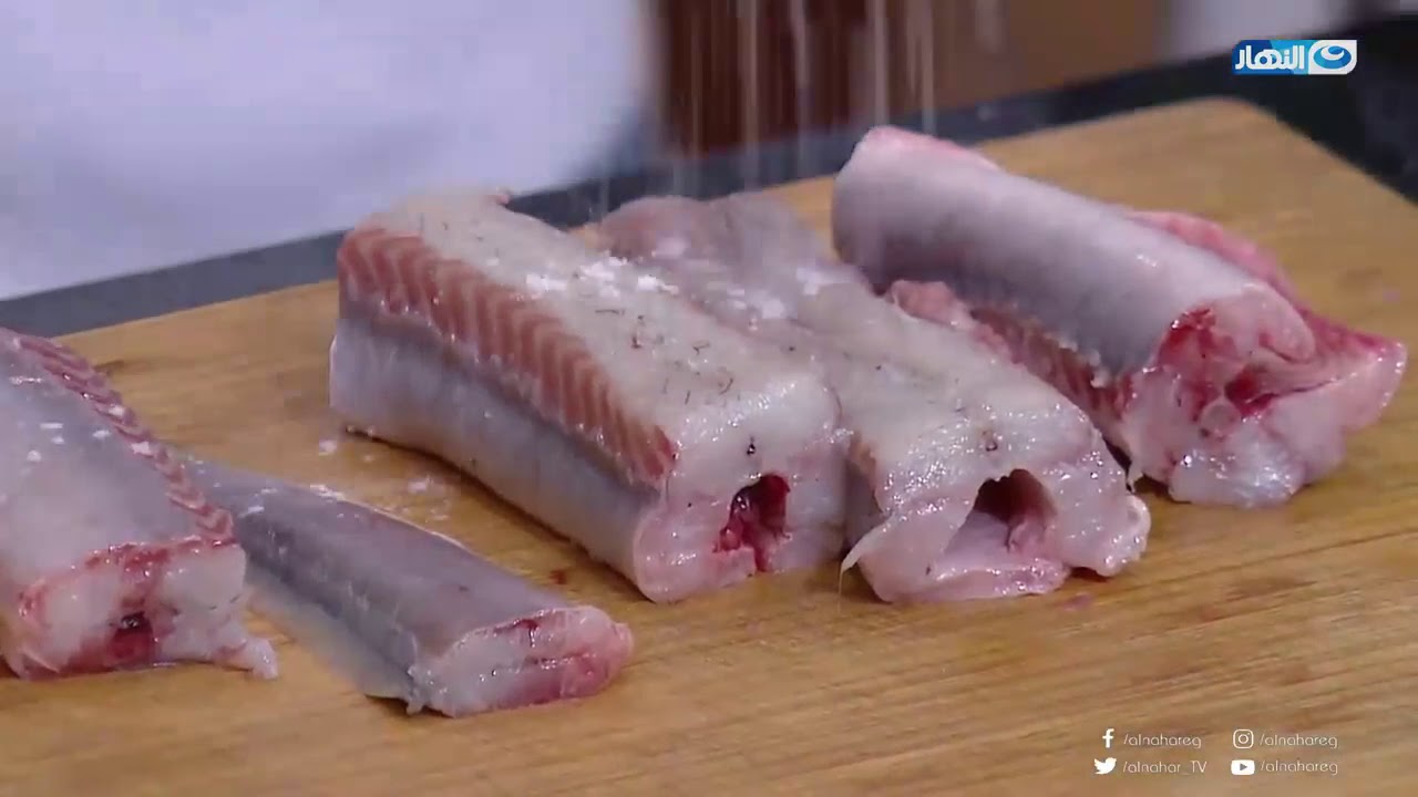 طريقة عمل ((طاجن سمك الثعابين)) خطوة بخطوة مع الشيف شريف عفيفي