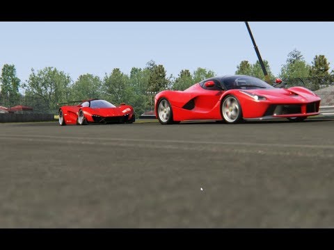 ferrari-xezri-concept-vs-ferrari-laferrari-at-circuit-de-la-sarthe