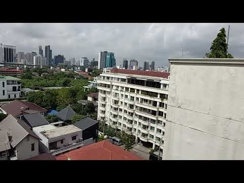 Royal View Resort Bangkok