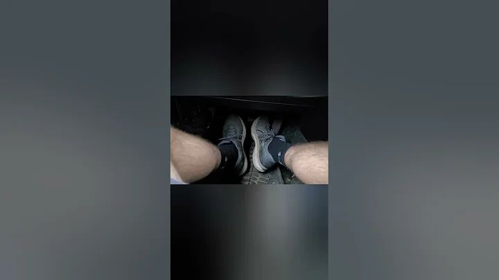 Jeep JK 3.6, 6 Speed, 3.21 Verses 4.88 Gears, 33" Tires.