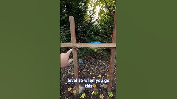DIY How to Build A Perfectly Level Wood Fence With Basic 🧰 Tools #diyfence #fencebuilding #fences
