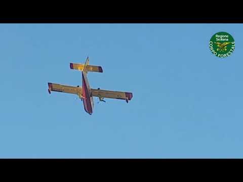 WATCH Part 2: Firefighting AIRCRAFT CRASH OVER MOUNTAIN ETNA in Italy