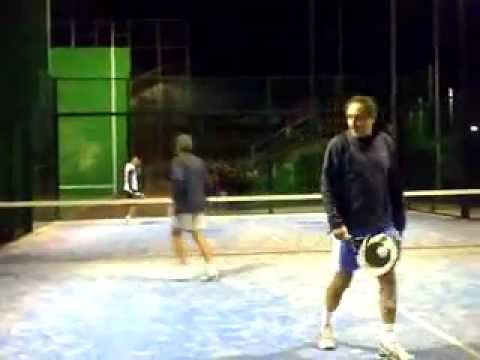 Paketes del Padel. Puntazo