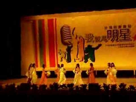 ao dai mua non la ( lhs VN tai Quang Chau - TQ )