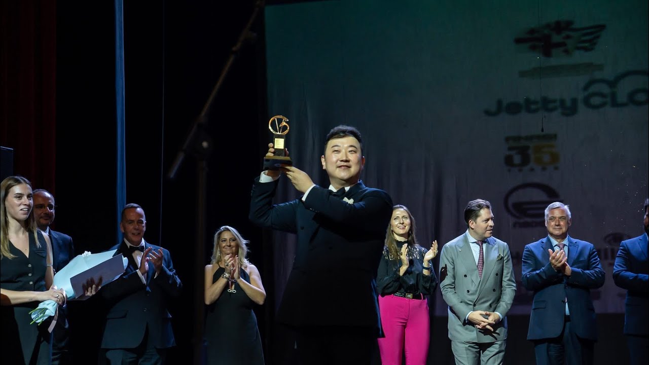 Nemico della patria - Byung Jun Ko