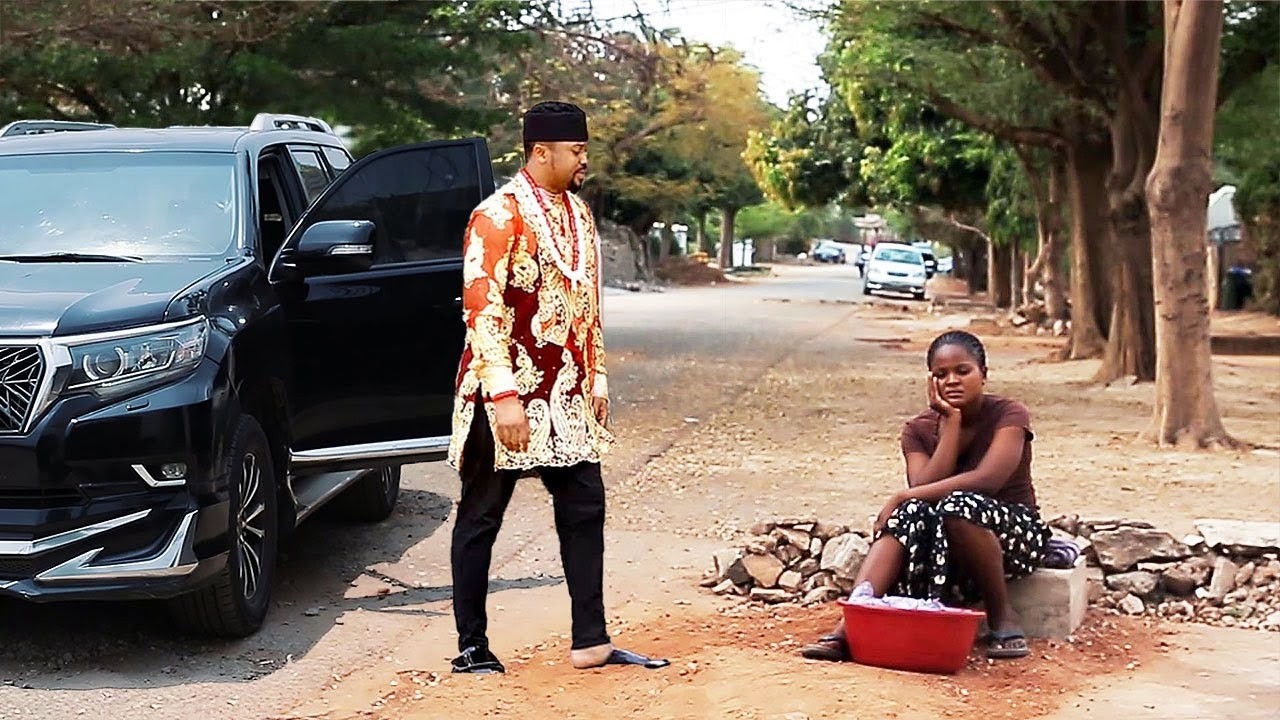 Now The Prince  Fell In Love With The Poor Dirty Orphan Everyone Mocked - Latest Nigerian Movie