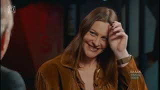 Floor Jansen in Tilburg   KRAAK  vraagt door (eng subs)