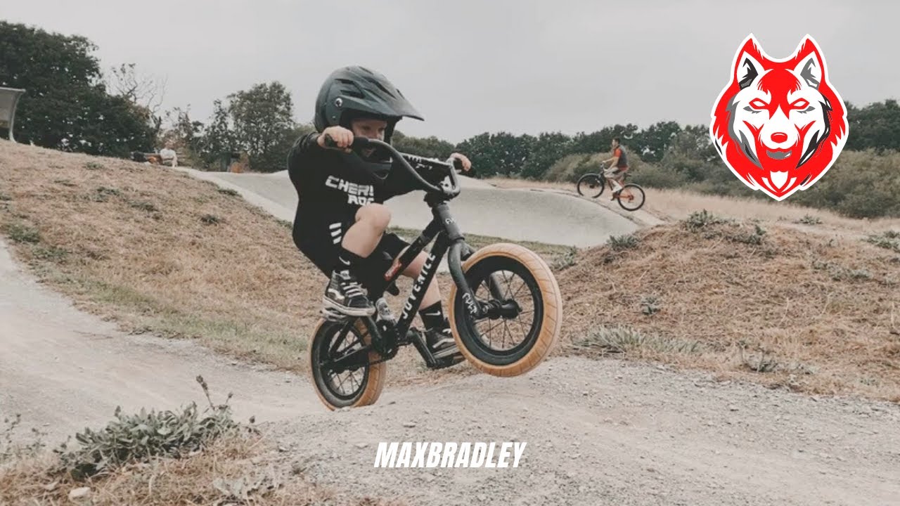 3 YR OLD TODDLER RIDES CULT BMX YouTube