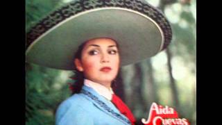 Miniatura del video "Aida Cuevas - Cuatro gallos mexicanos"
