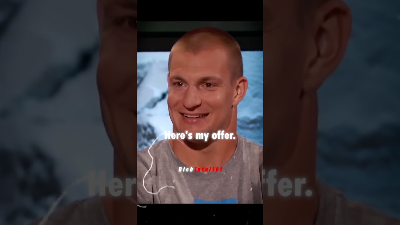 Sharks are Shaken for Famous Shaker #gym  #entrepreneurship #sharktank #shorts