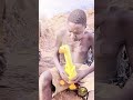 CHAABA’S PLAYING HAPPILY WITH HIS DUCK TOY#hadzabetribe #africa #bushman #simplelife