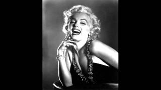 Video thumbnail of "I'm through with love - Marilyn Monroe (sub. español)"