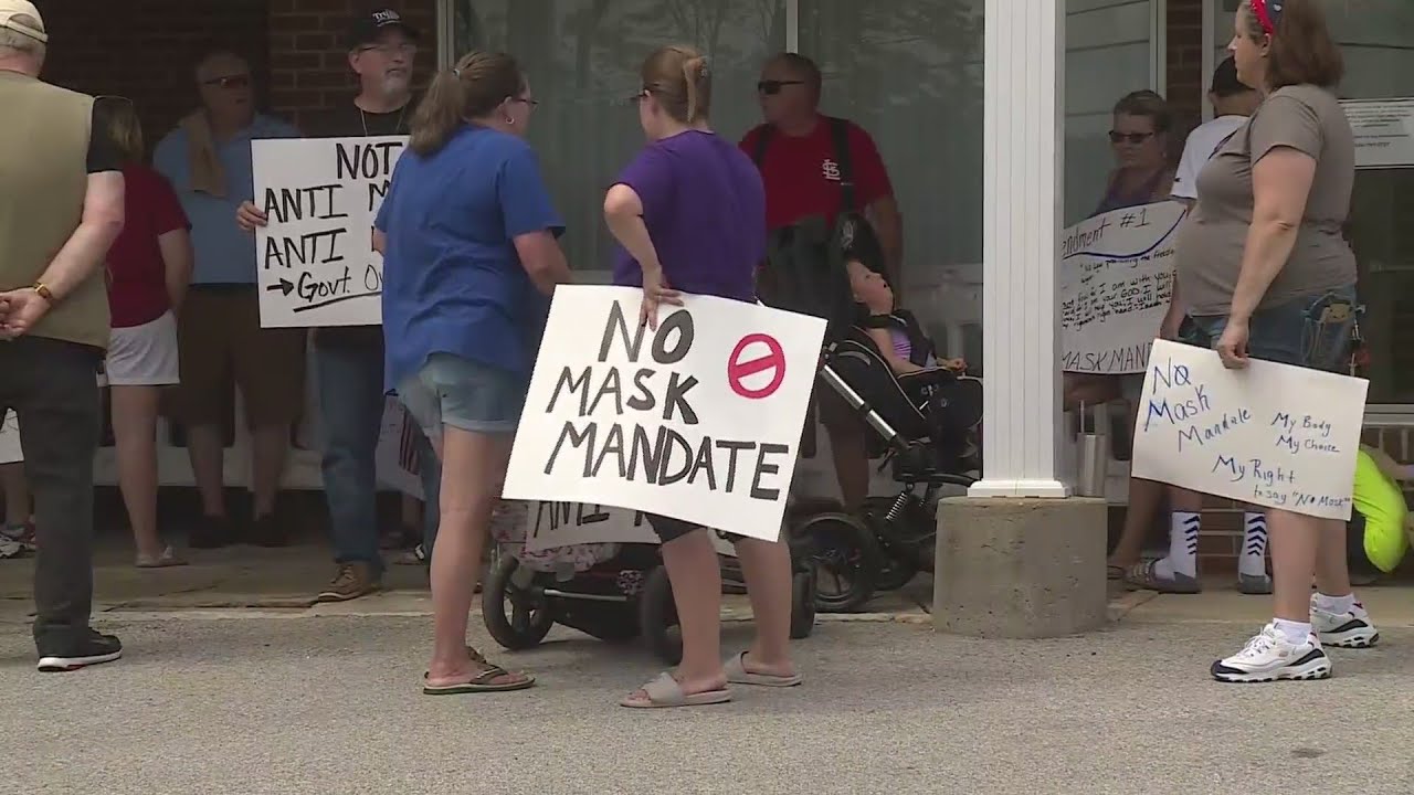 Jefferson County delays decision to implement wearing face mask