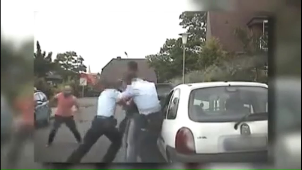 Polizistin VerprГјgelt Polizistin VerprГјgelt