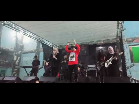 Ocha ft Restless - Bentangan Sunyi live at Garut | Horror Show |