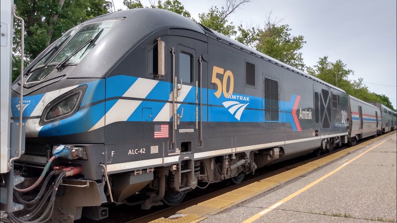 AMTK 301 trailing on Amtrak 8 Empire Builder, Wisconsin Dells