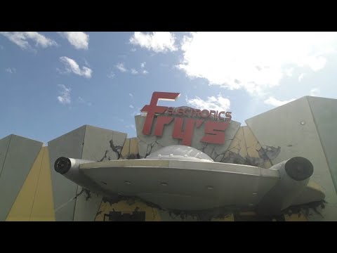 check-out-this-frys-electronics-store-near-burbank-and-the-biggest-ikea-3/15/18