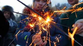 &quot;Дари мечту&quot; Новогодний музыкальный клип. Автор Владимир Шипко. Музыка Петр Шейхалиев. Новоуральск.