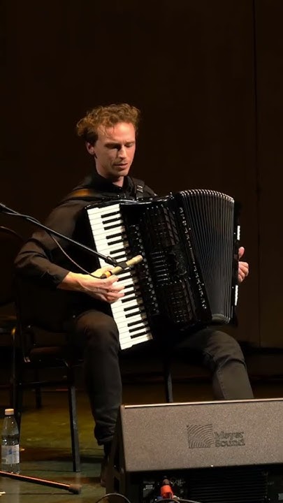 Alexey Sokolov (accordion) - Solo in "French Touch" (Richard Galliano ...