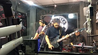 St. Wolf keepin' it groovy and heavy at @RakistaRadio