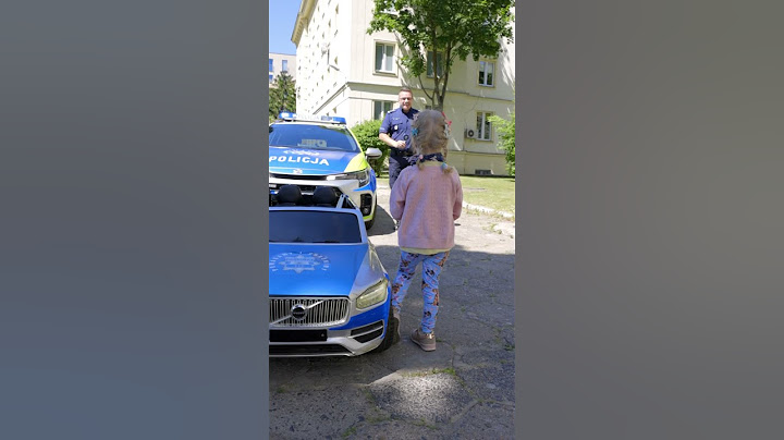 Zamienianie się jest fajne @PolskaPolicja