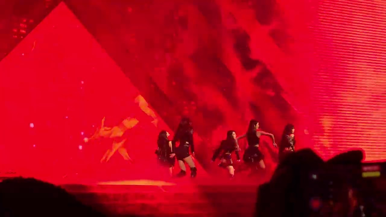 260201 LE SSERAFIM ENCORE CONCERT Born Fire + Ash