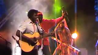 Yilila at Darwin Festival 2005